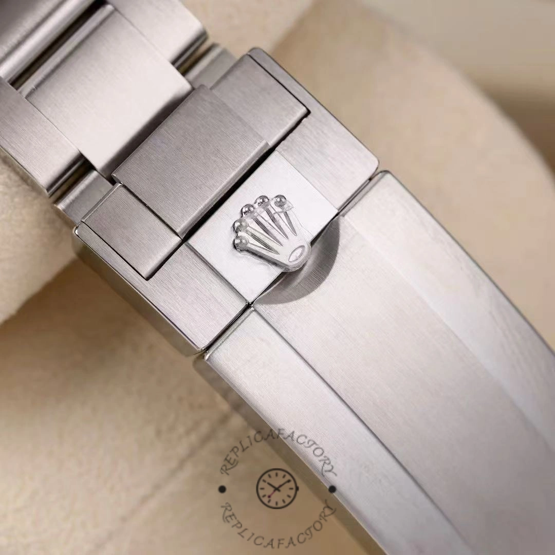 Rolex Submariner 126610LV Green Bezel Black Dial 41mm Mens Watch