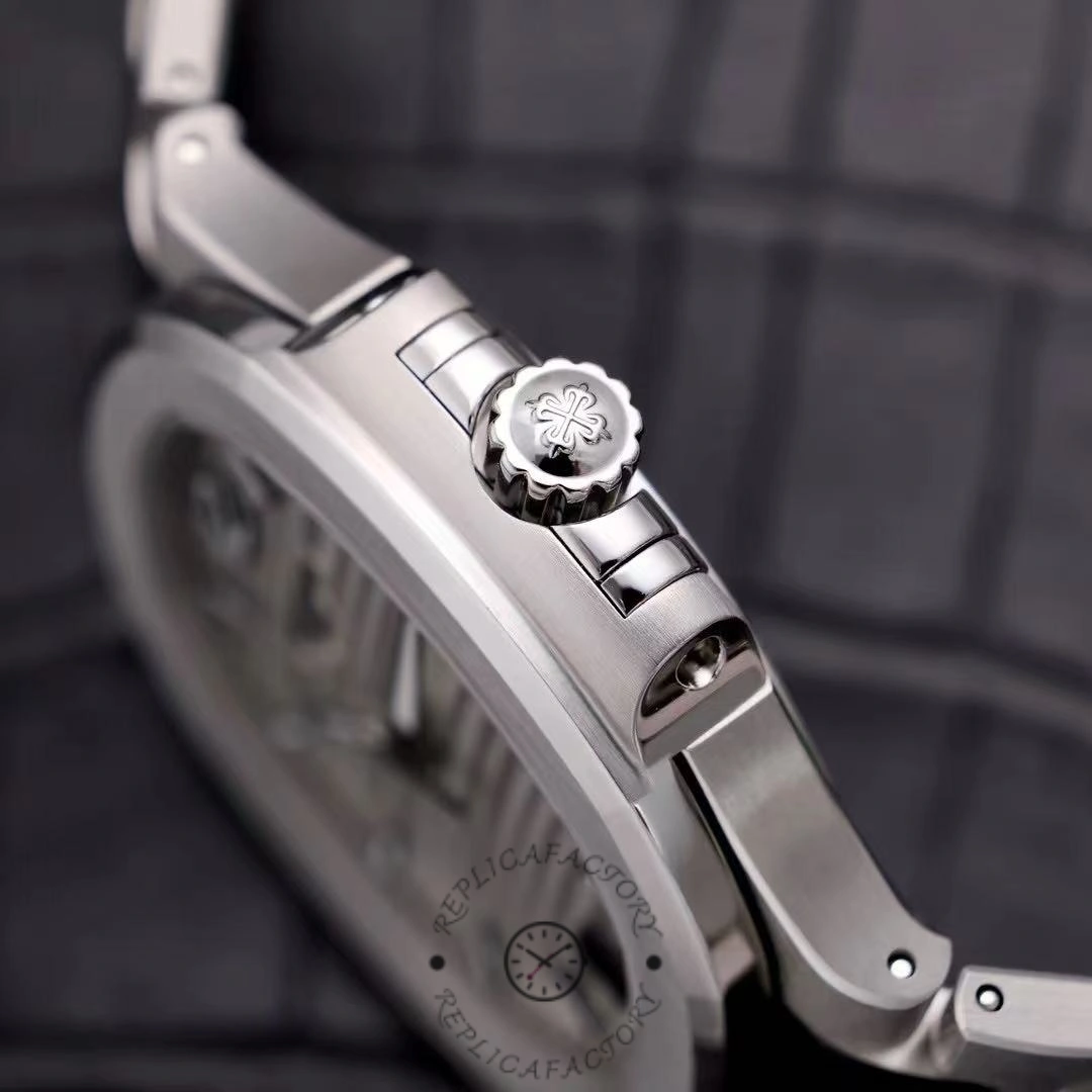 Patek Philippe Ladies Nautilus Stainless Steel 7118 1A 010