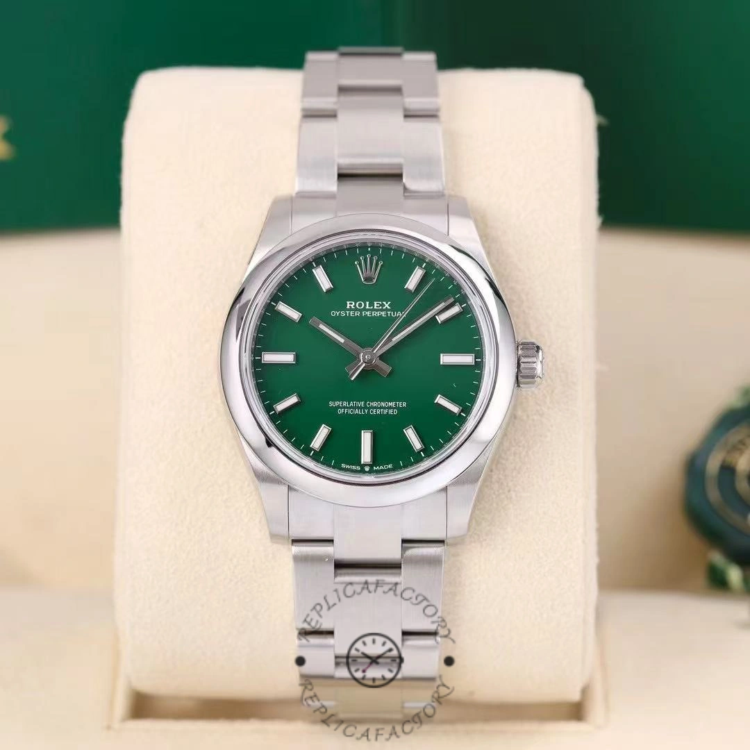 Rolex Oyster Perpetual 36mm 126000 Green Dial