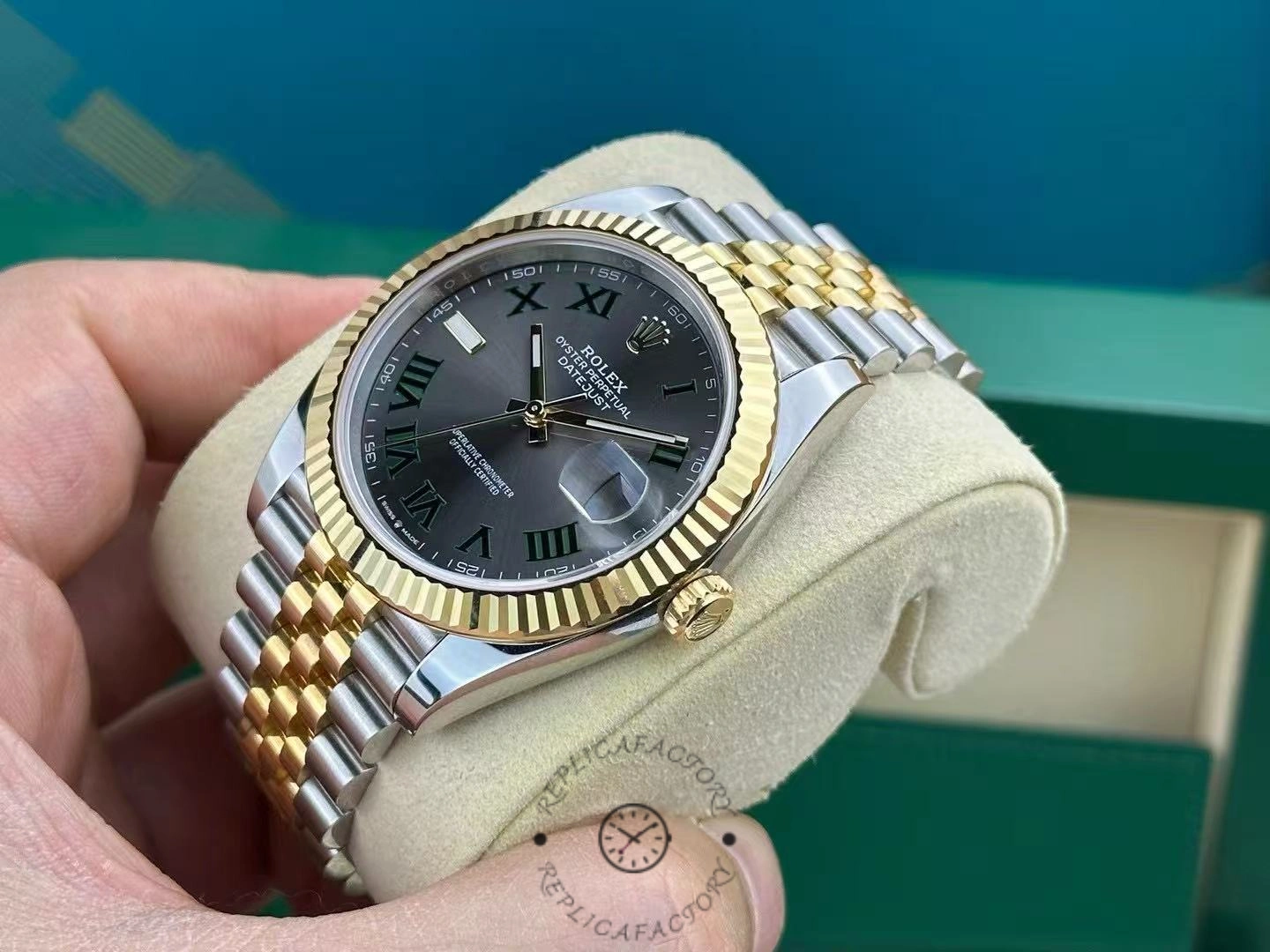 Rolex Datejust m126333 0020 Grey Dial Jubilee 41mm Two Tone Men's Watch