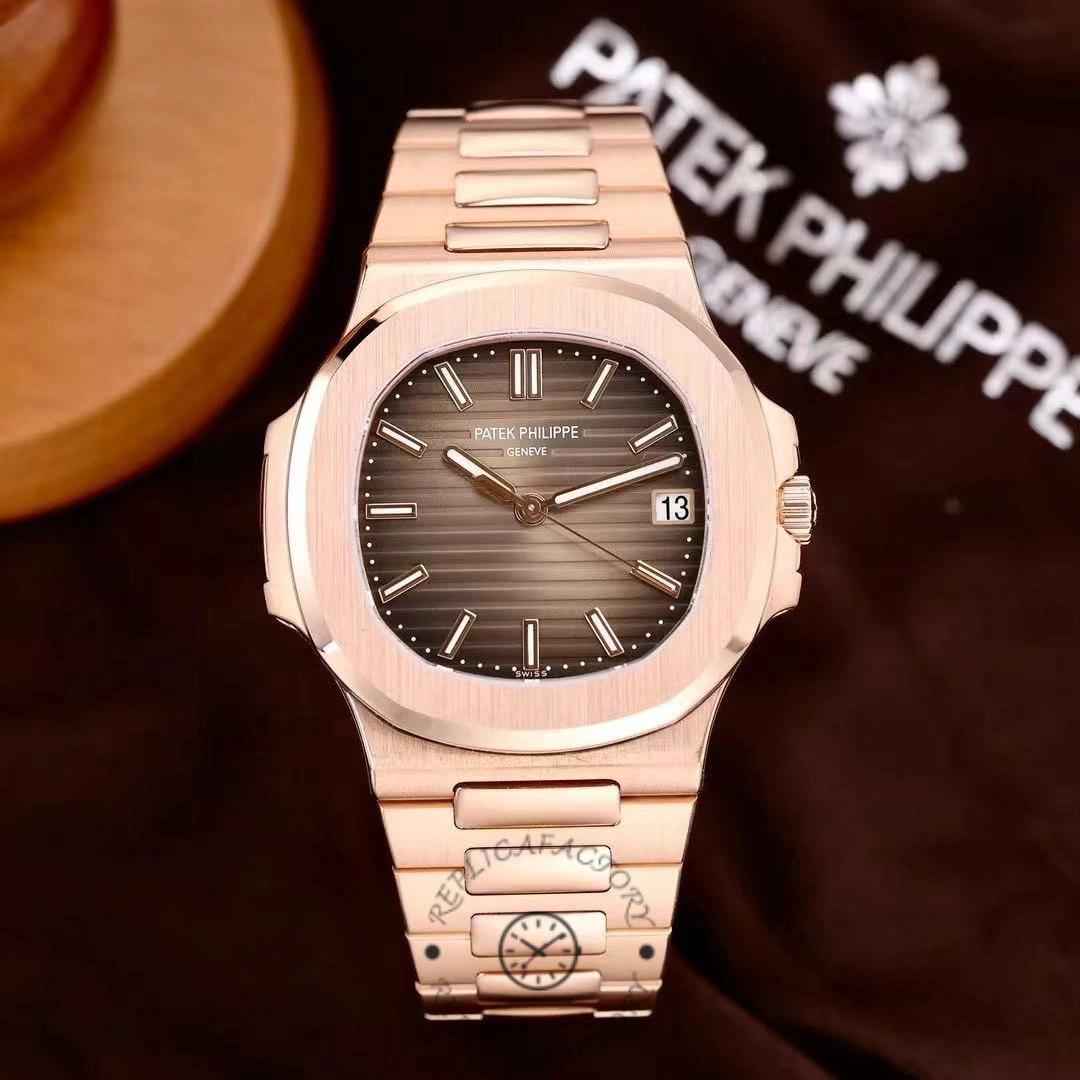 Replica Patek Philippe Nautilus 5711R 001 40MM Mens Watch