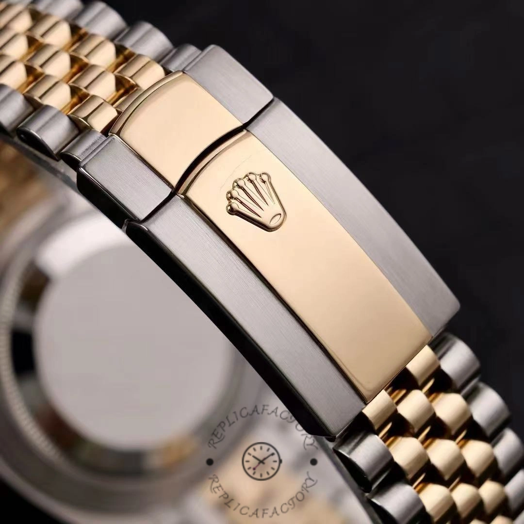 2022 Rolex Datejust Champagne Diamond Dial Two Tone M126333-0012 41mm Mens Replica Watch