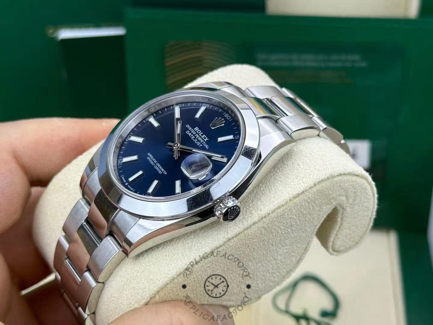 Rolex Datejust 41mm 126300-0001 Blue Dial Stainless Steel Oyster Bracelet Men's Replica Watch