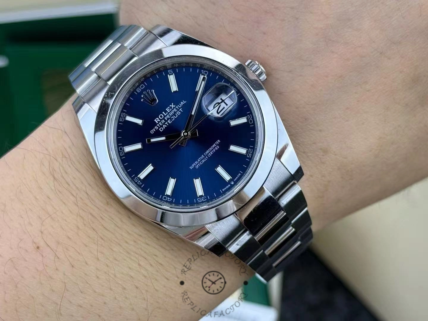 Rolex Datejust 41mm 126300-0001 Blue Dial Stainless Steel Oyster Bracelet Men's Replica Watch