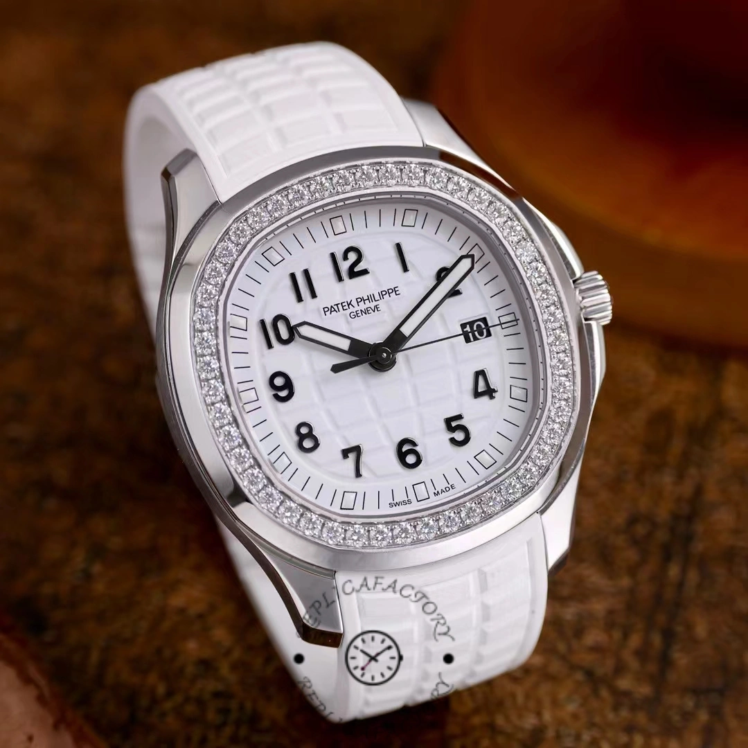 Replica Patek Philippe Aquanaut White 5067A 024 36mm Lady Watch