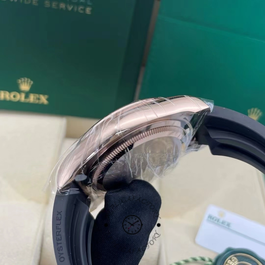 Rolex Daytona 126515LN 0006 Sundust 40mm Everose Gold Oysterflex