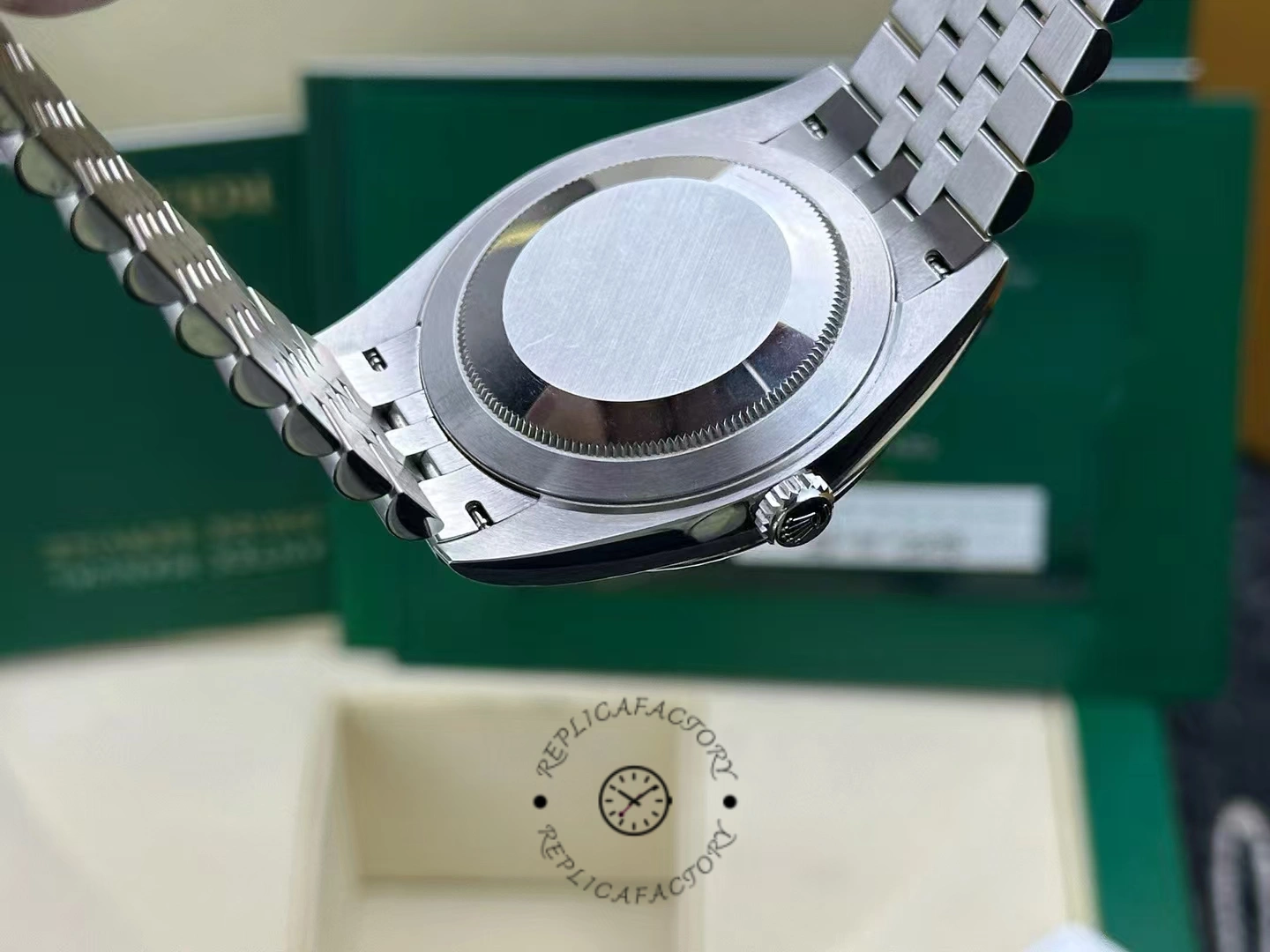 Rolex Datejust 41mm Stainless Steel 126334 0004 Silver Index Jubilee Mens Watch