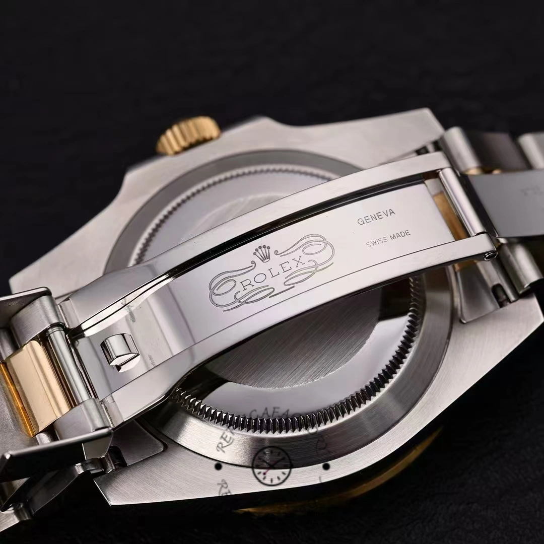 Rolex Submariner Date 116613 Stainless Steel Case Black Dial 40mm Mens Replica Watch