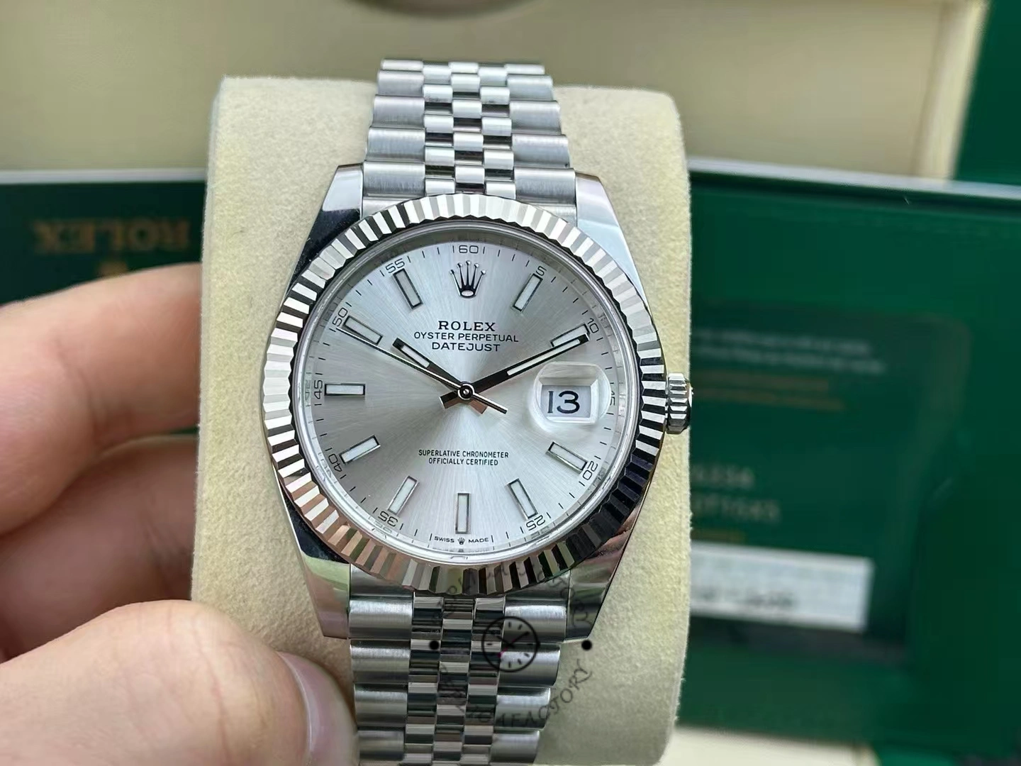 Rolex Datejust 41mm Stainless Steel 126334 0004 Silver Index Jubilee Mens Watch