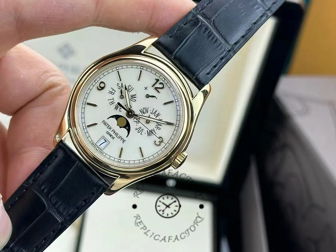 Patek Philippe Complications 5146R 001 39mm Mens Replica Watch