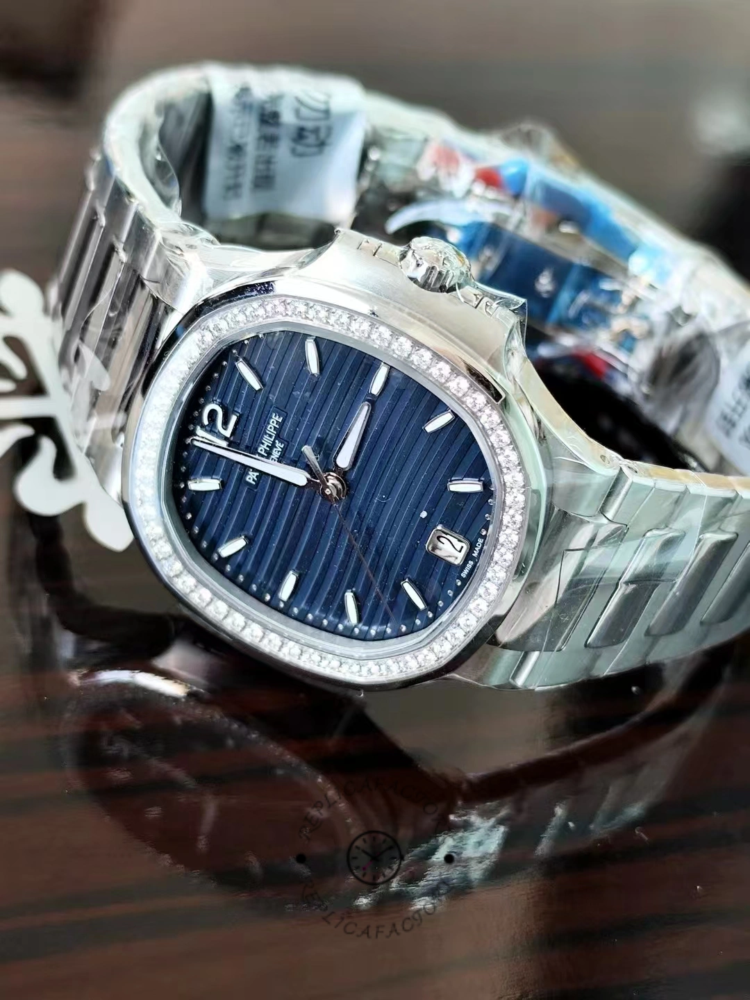 Patek Philippe Nautilus Ladies Stainless Steel Blue Dial 7118 1200A 001 35mm