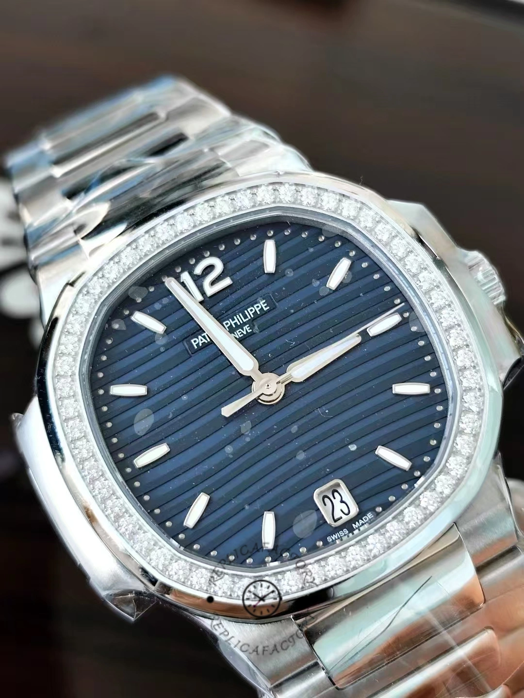 Patek Philippe Nautilus Ladies Stainless Steel Blue Dial 7118 1200A 001 35mm