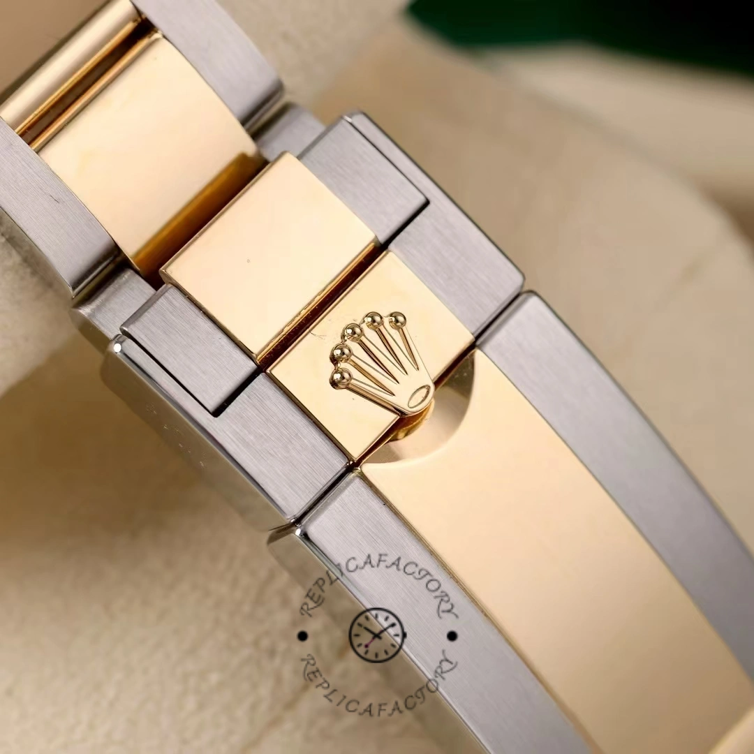 Rolex Cosmograph Daytona 40mm Oystersteel and 18k Yellow Gold 126503 0003