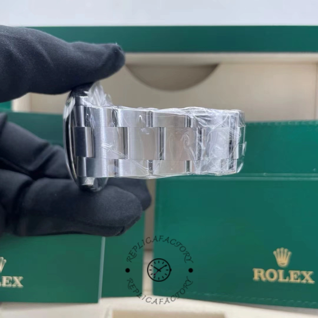 Rolex Oyster Perpetual 41 Oystersteel 124300 0003 Mens Watch