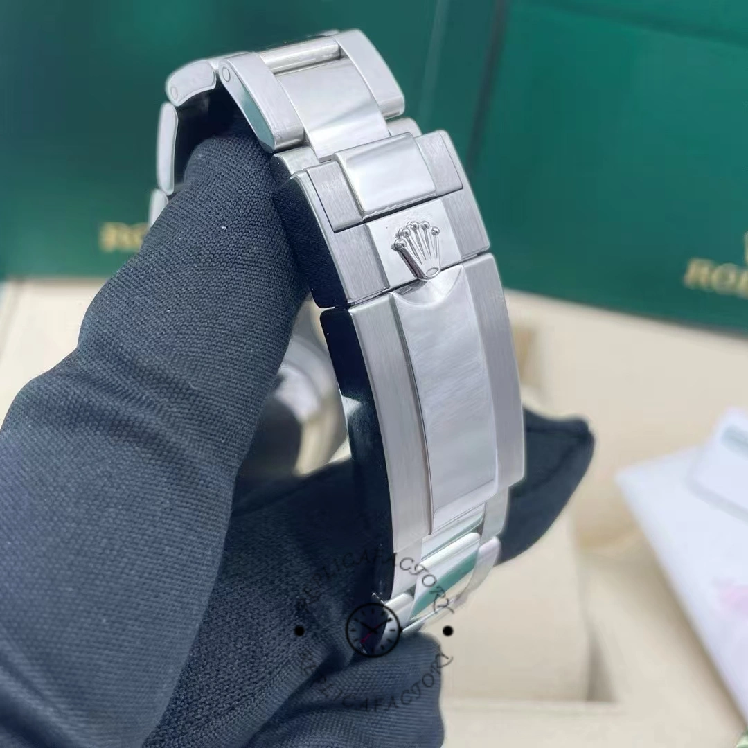 Rolex Yacht-Master 126622 Platinum Bezel Blue Dial 40MM Mens Replica Watch