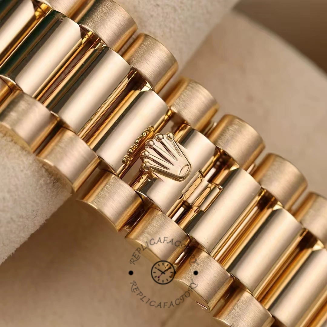 Rolex Day-Date 228238 White Roman Dial Fluted Bezel 40mm Mens Replica Watch