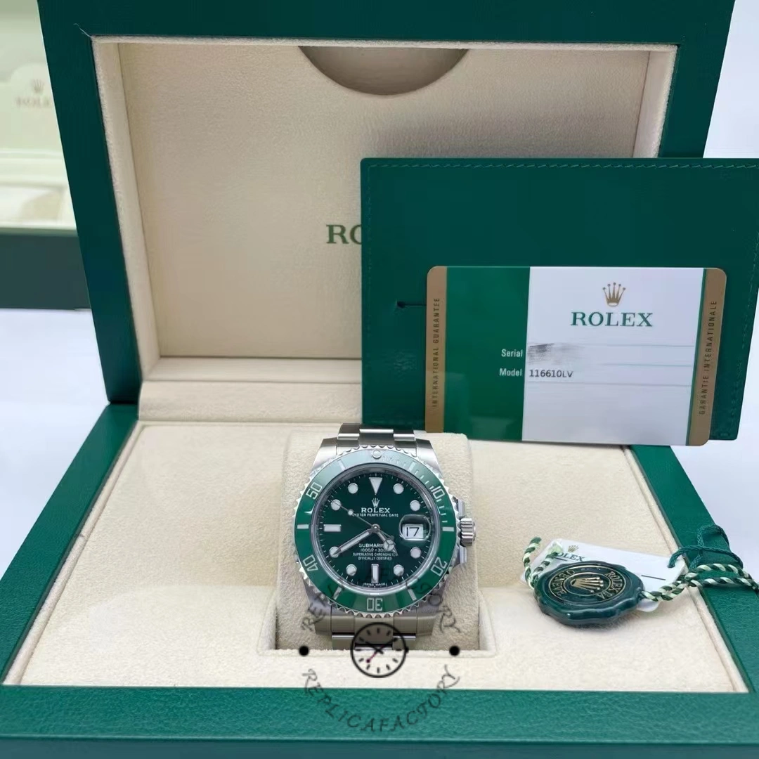 Rolex Submariner Date 116610LV Stainless Steel Oyster 40MM Green Dial Mens Replica Watch