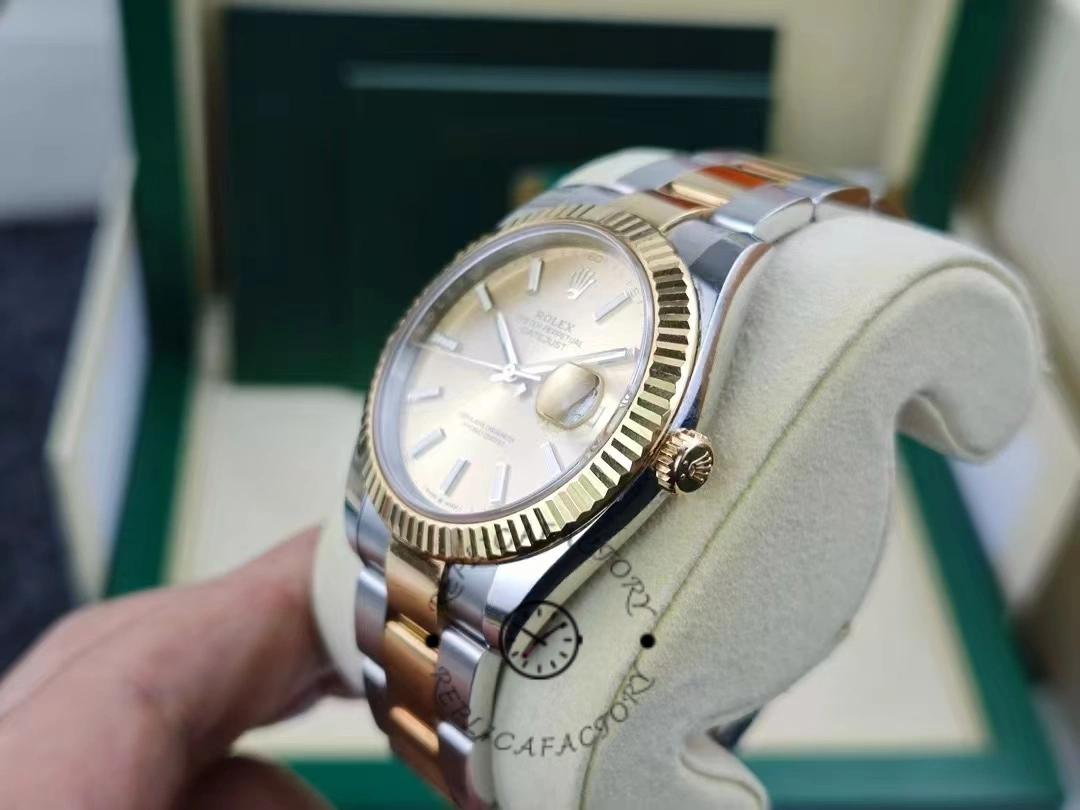 Rolex Datejust 126333 0009 Champagne Index Oyster 41mm Two Tone Steel