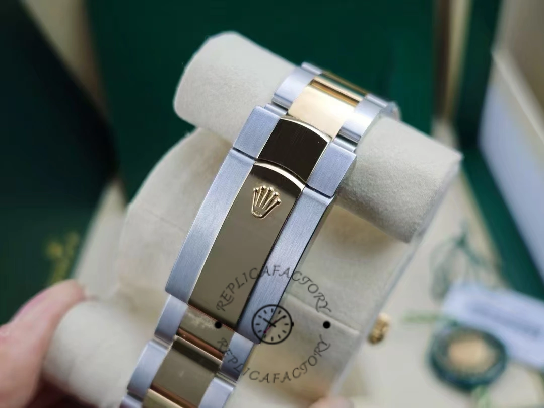 Rolex Sky Dweller 42 Yellow Rolesor Black Dial Oyster M336933 0003 Men's Watch