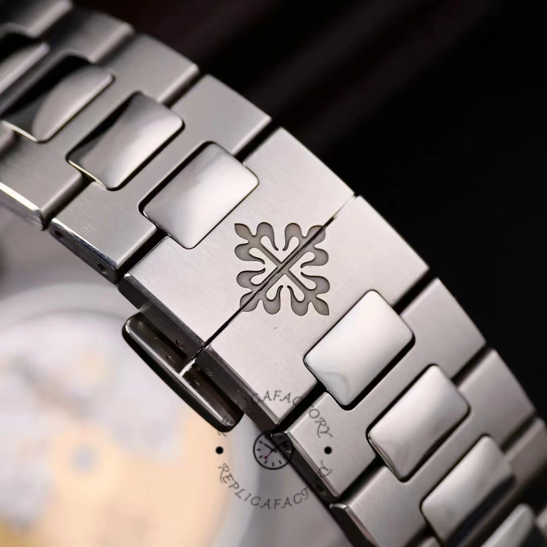 Patek Philippe Nautilus 5726 1A 001 40.5mm Stainless Steel Blue Dial Watch