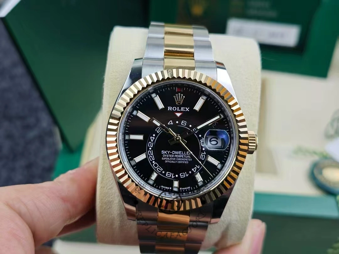 Rolex Sky Dweller 42 Yellow Rolesor Black Dial Oyster M336933 0003 Men's Watch