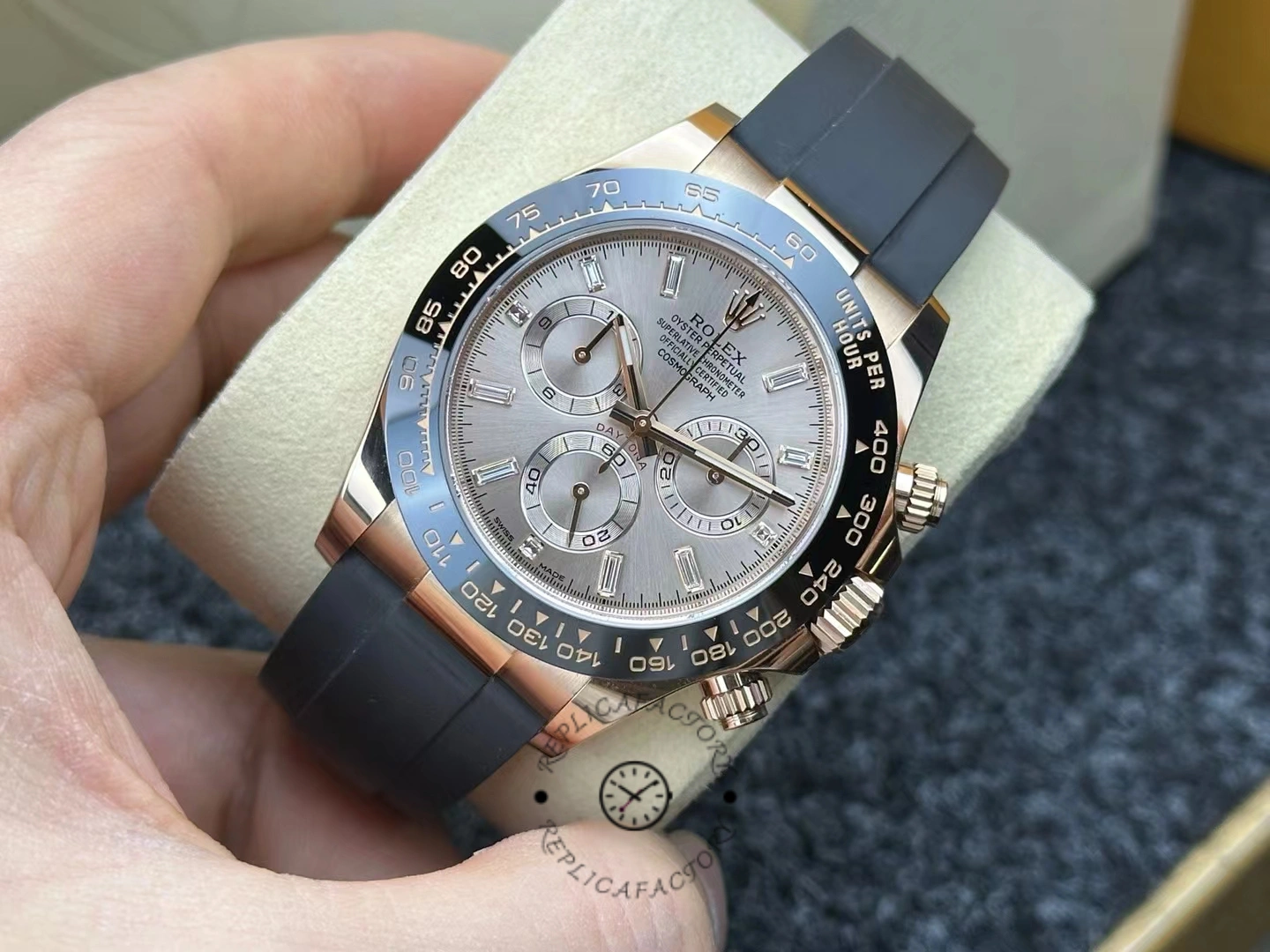 Rolex Cosmograph Daytona 116515LN