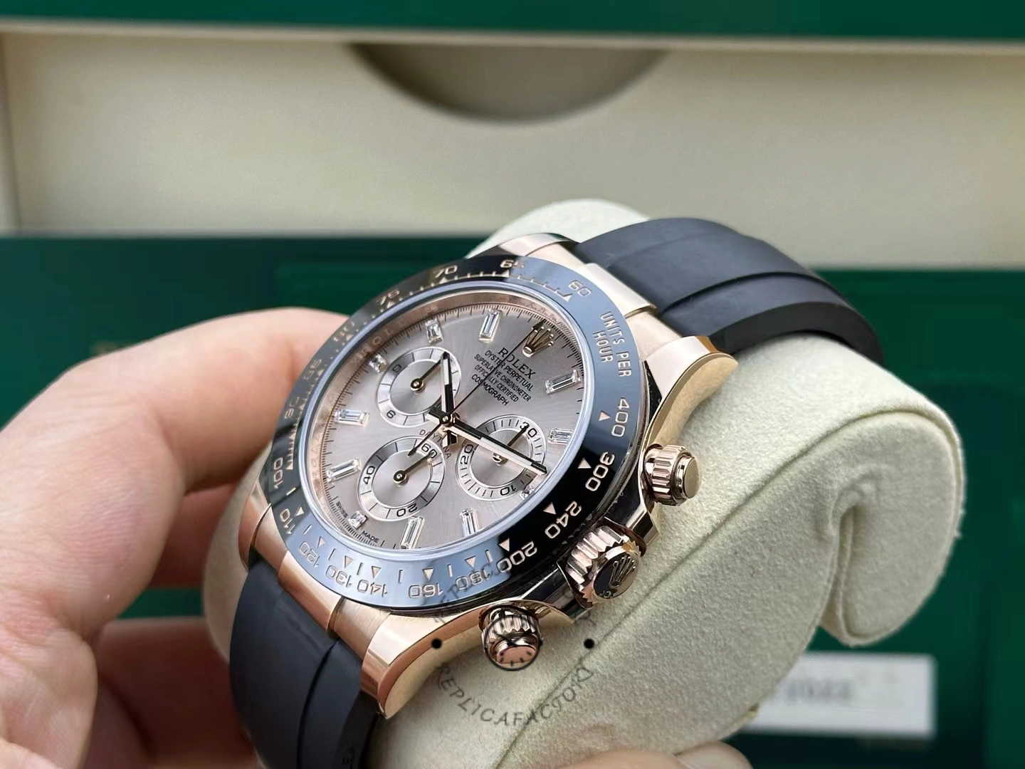 Rolex Cosmograph Daytona 116515LN