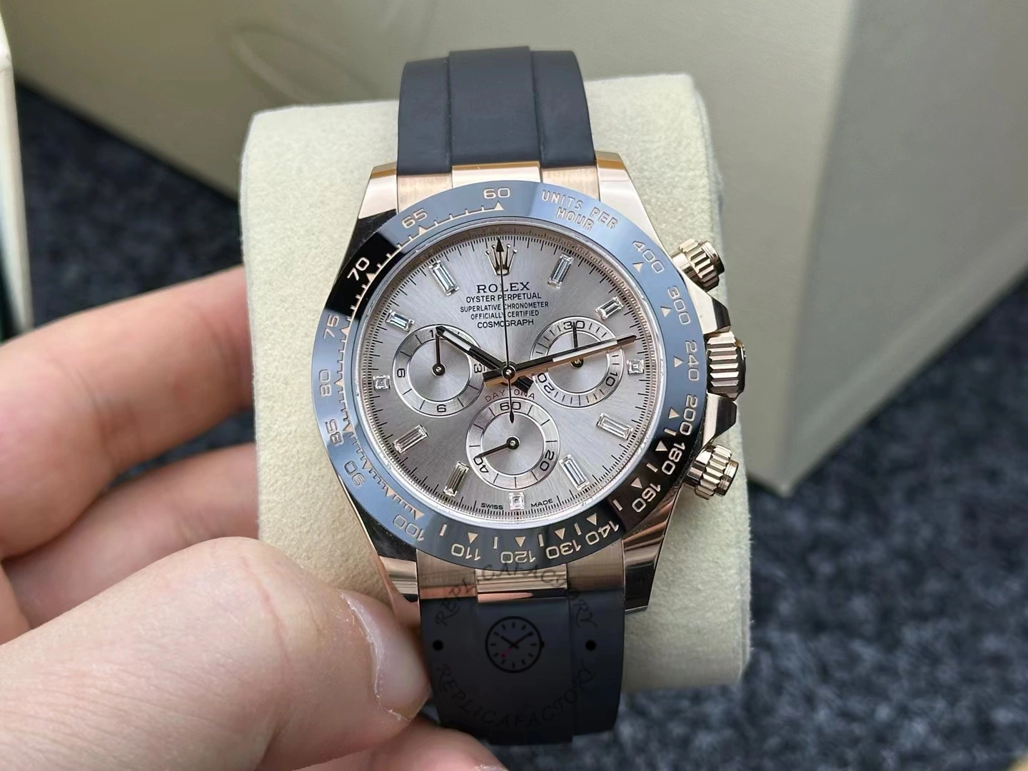 Rolex Cosmograph Daytona 116515LN