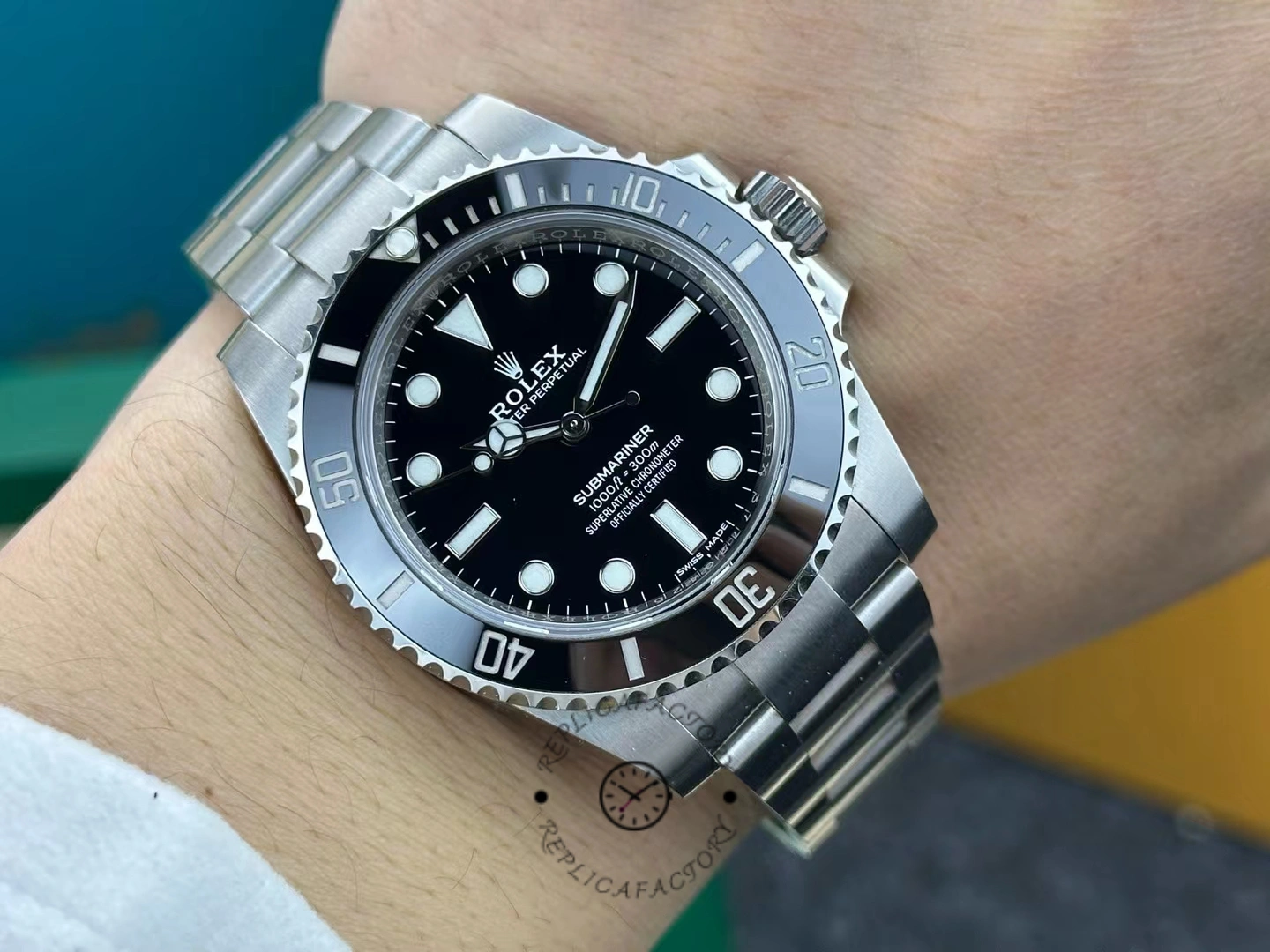 Rolex Submariner 114060 Stainless Steel Black Dial 40mm Mens Replica Watch