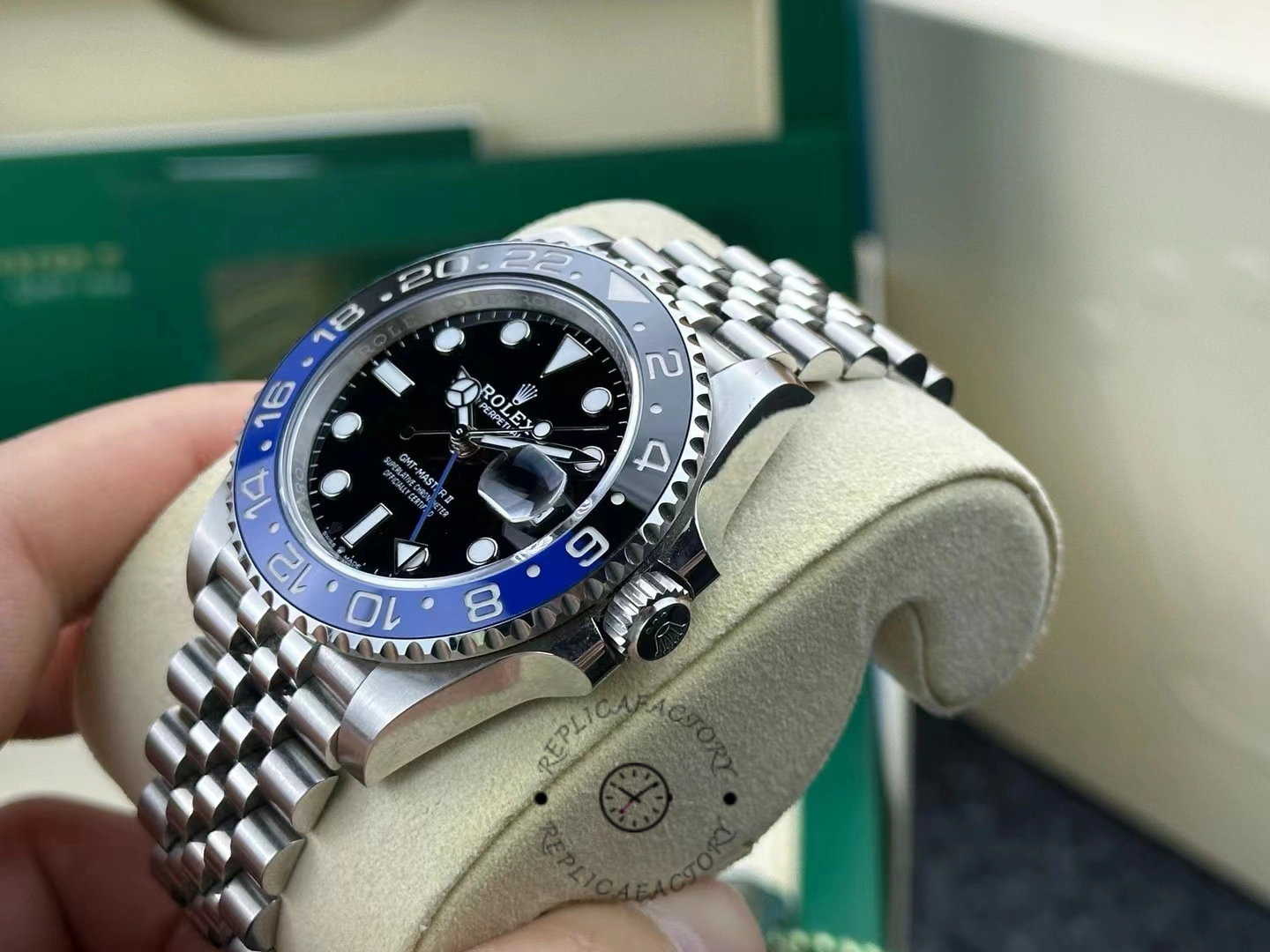 Rolex GMT-Master II 126710BLNR Crown