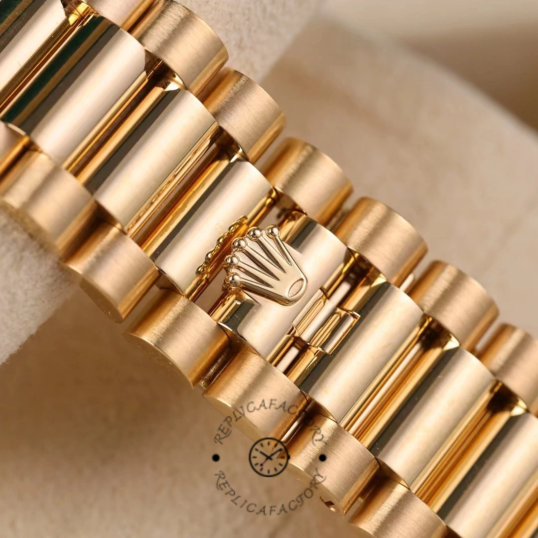 Rolex Day Date 36mm Fluted Bezel Green Ombre Dial President Bracelet m128238 0118