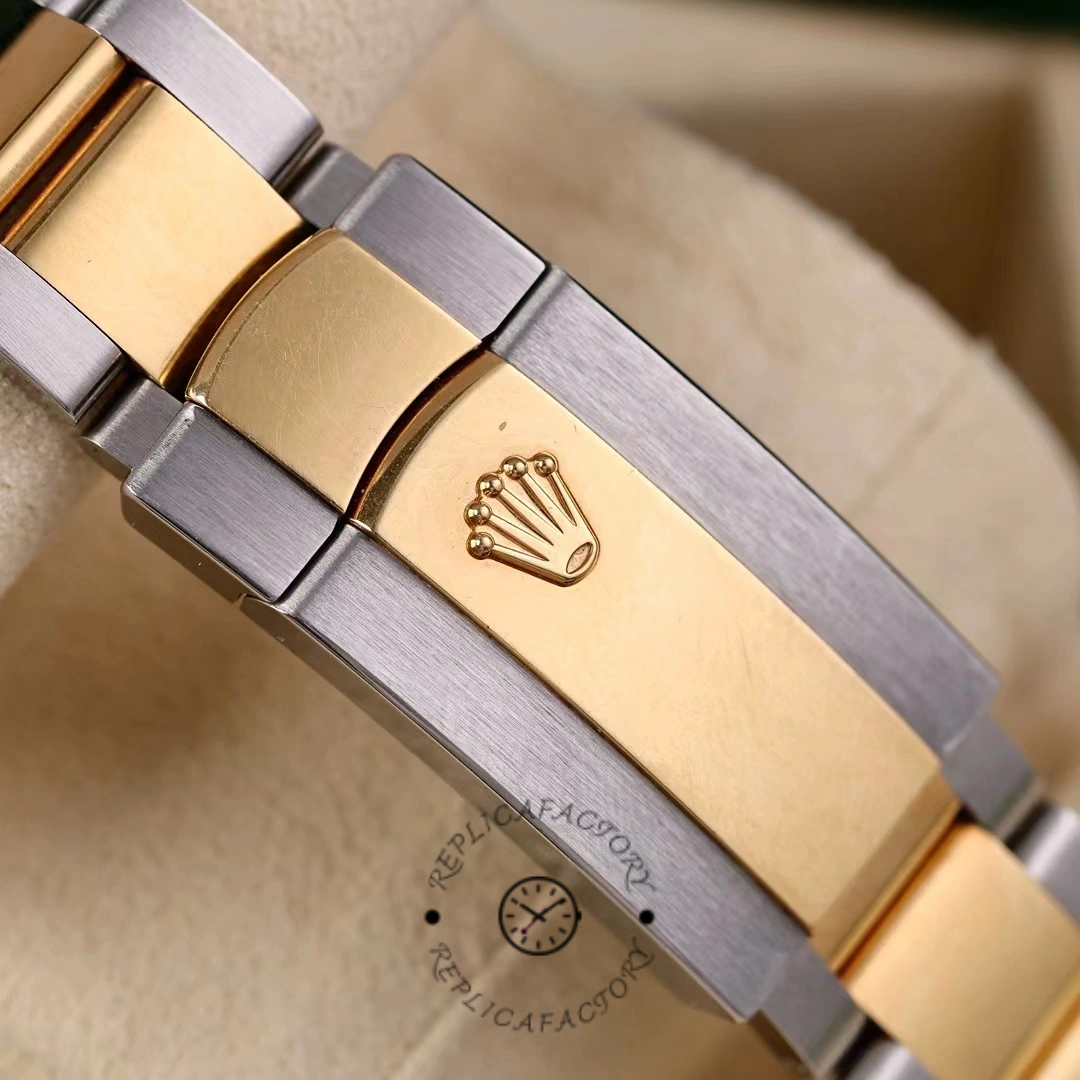 Rolex Datejust 126333 0011 Champagne Diamond Oyster 41mm Two Tone Steel