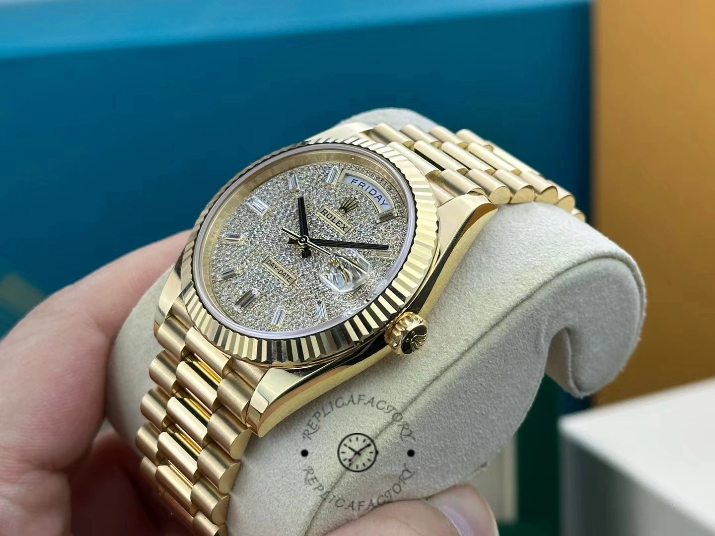 Rolex Day Date 40 Yellow Gold Pave Diamond Dial M228238 0054 Men's Watch