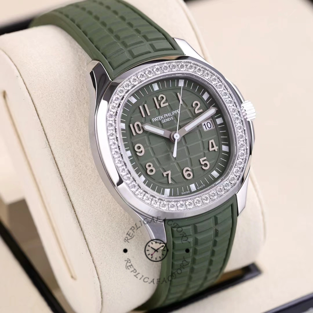 Replica Patek Philippe Aquanaut 5267 200A 011 Watch For Sale