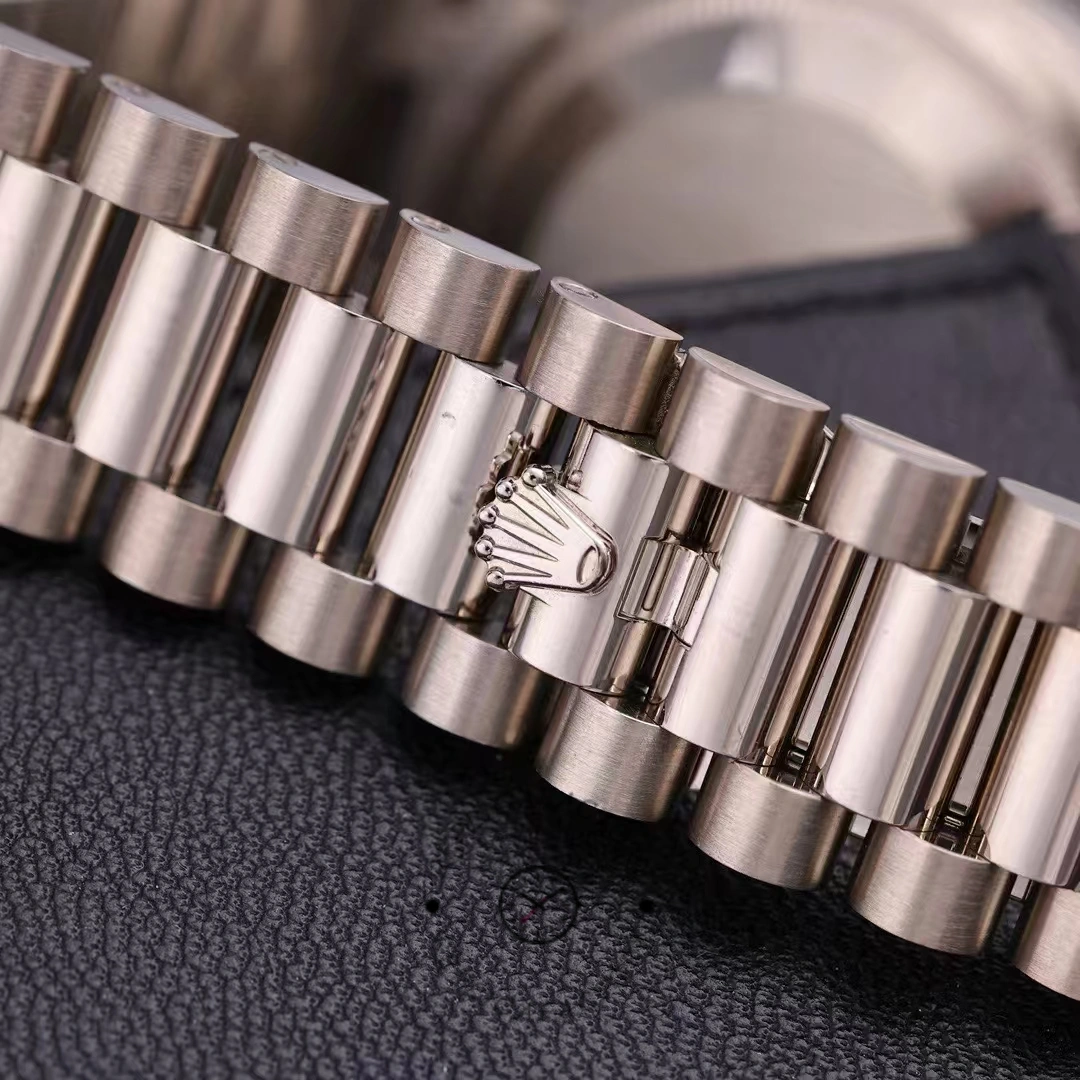 Rolex Day-Date 128239 Blue Ombre Diamond Dial 36MM Unisex Replica Watch