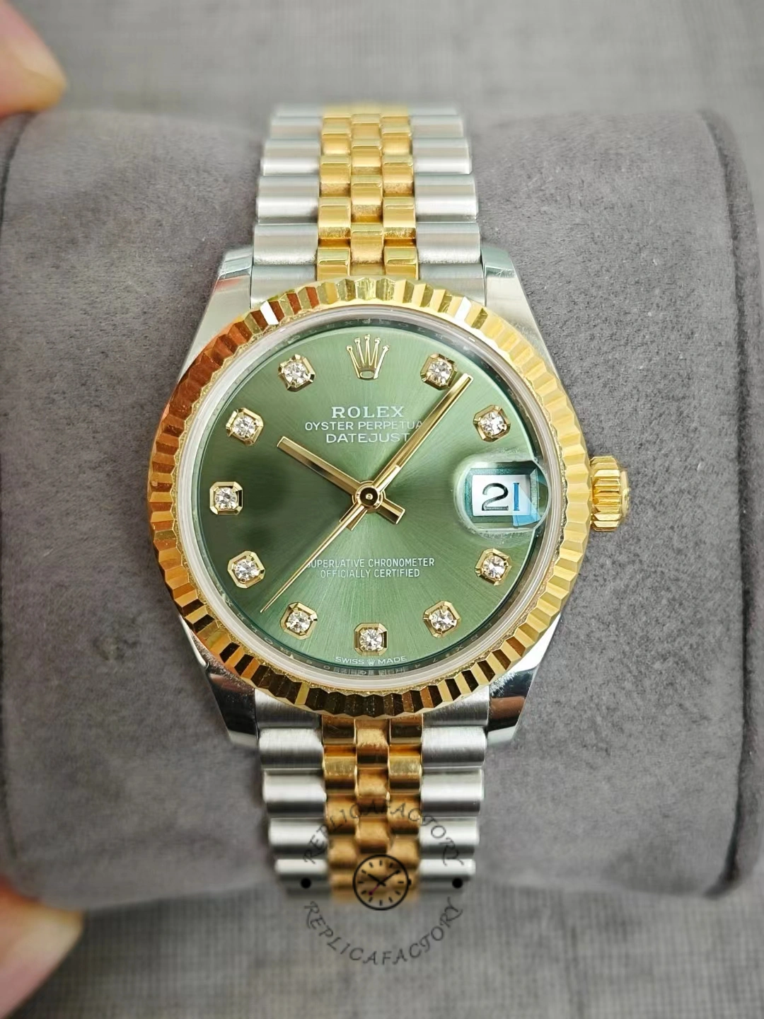Rolex Datejust 31 278273 green dial two-tone Jubilee after 2 years of customer use
