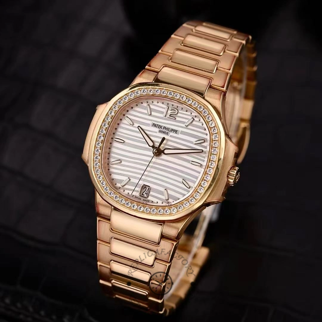 Replica Patek Philippe Nautilus 7118 1200R 001
