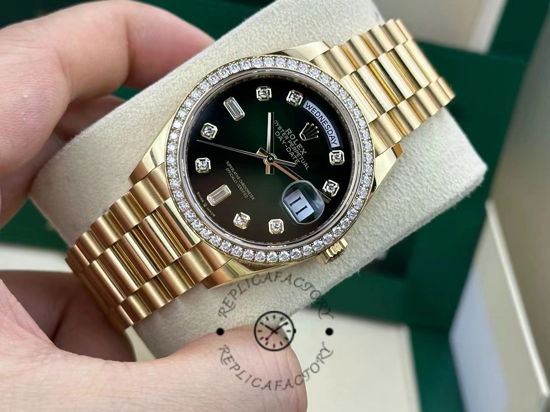Rolex Day-Date 128348RBR Green Ombre Diamond Dial Yellow Gold 36MM Unisex Replica Watch