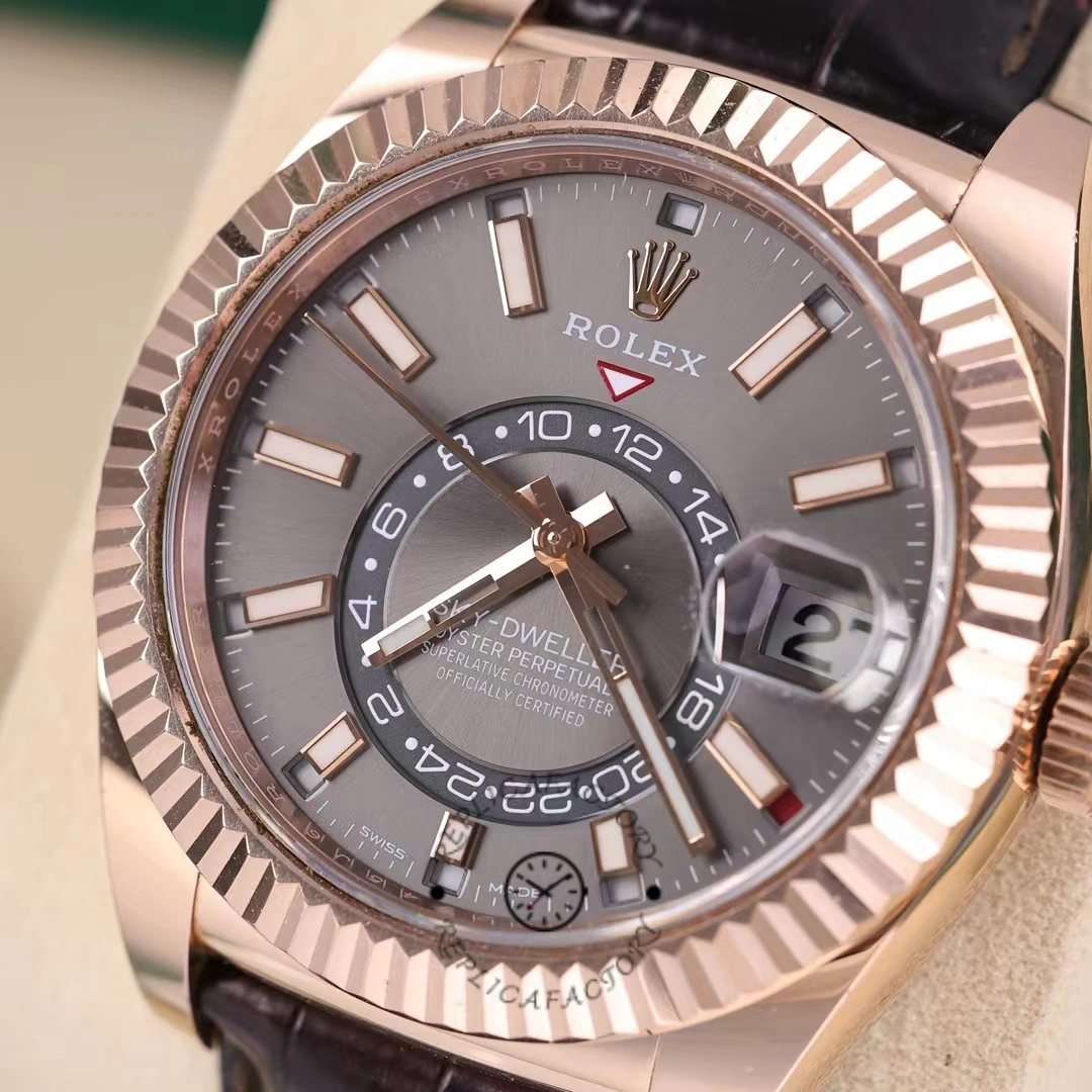 Rolex Sky-Dweller 326135
