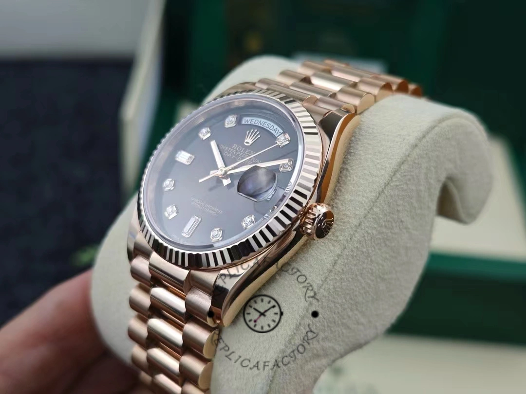 Rolex Day-Date 128235 Everose Gold Brown Ombre Diamond Dial 36MM Unisex Replica Watch