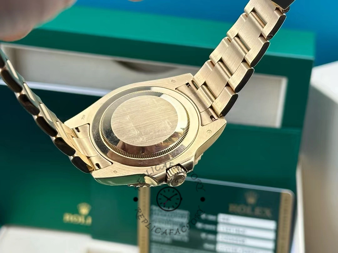 Rolex GMT Master II 116718LN