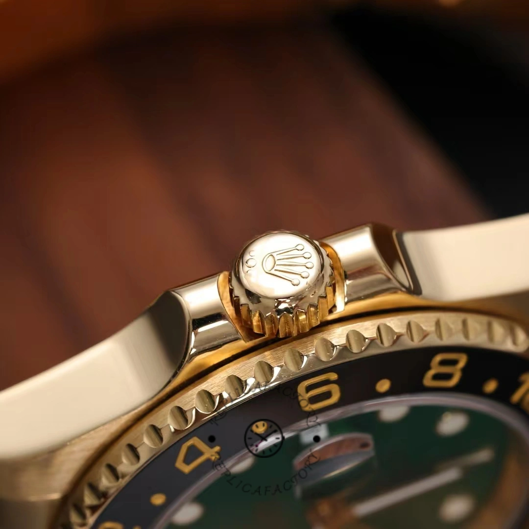 Rolex GMT Master II 116718LN Oyster Bracelet Green Dial 40mm Mens Replica Watch