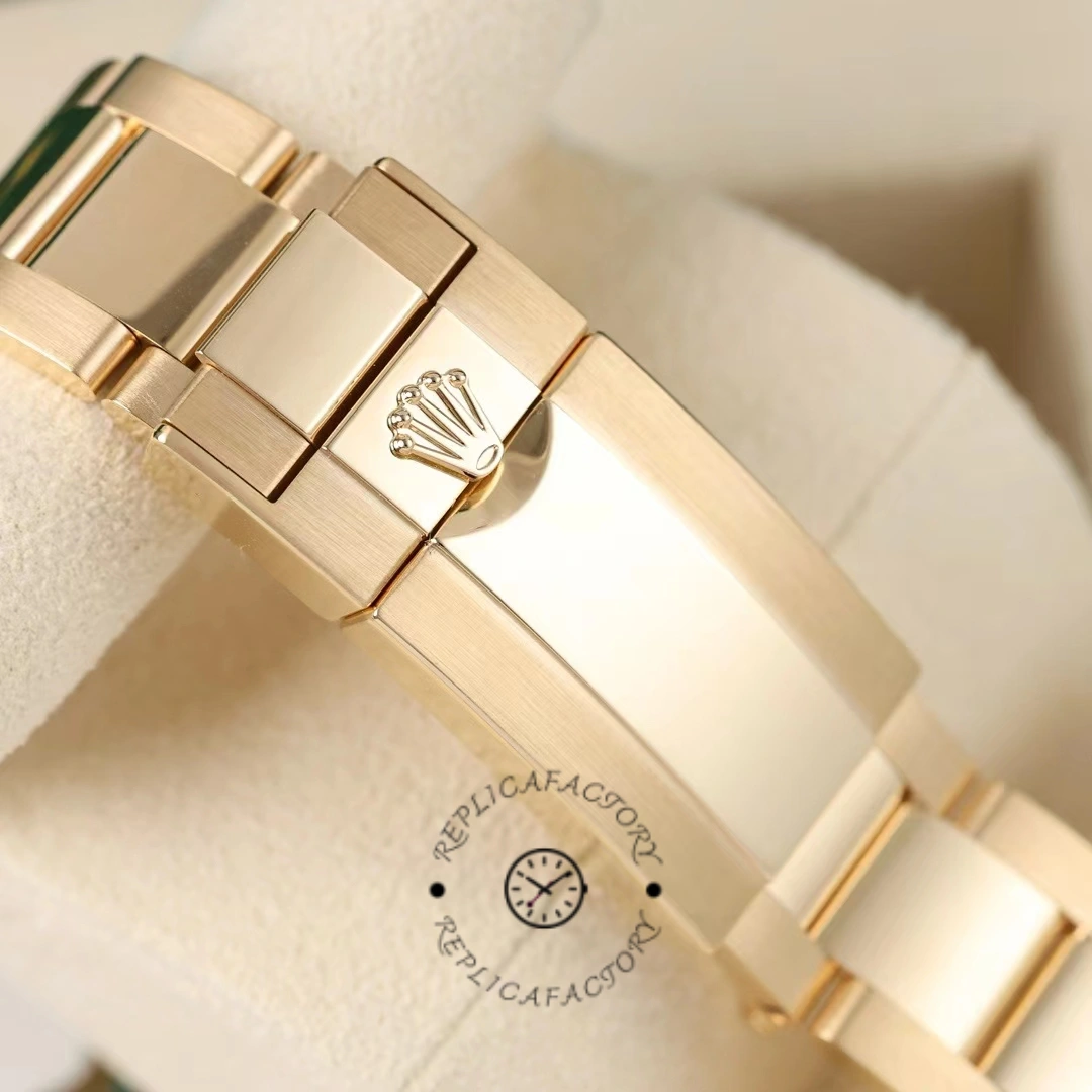 Rolex Daytona 40mm Yellow Gold Oyster Bracelet with Black Stick Dial 126508 0004