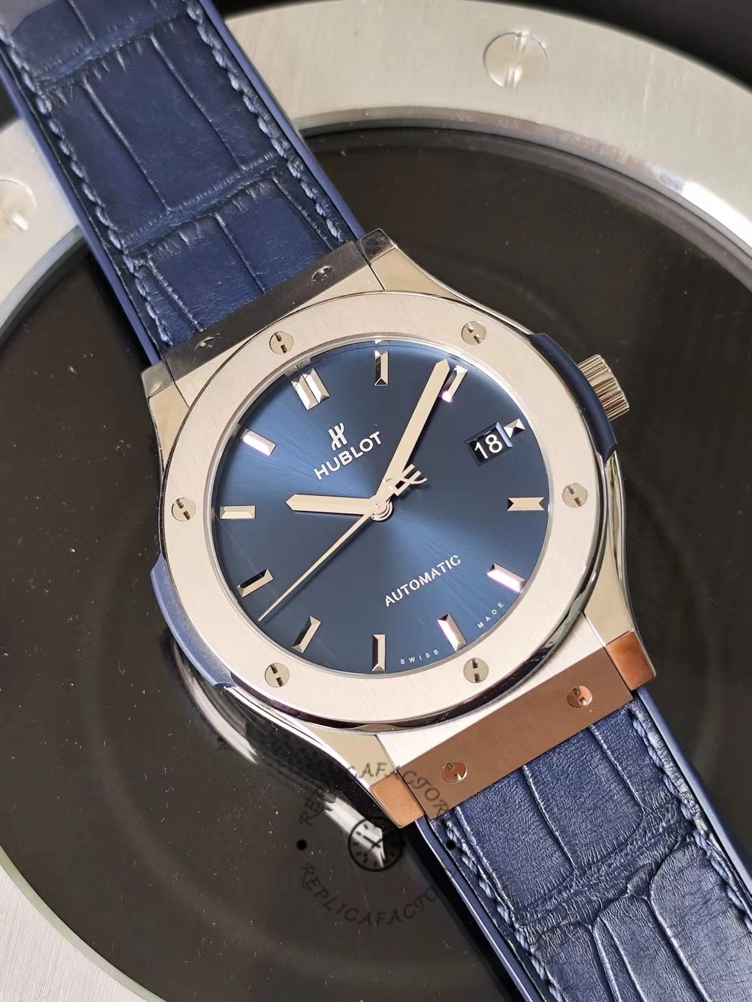 542.NX.7170.LR Hublot Classic Fusion Automatic Blue