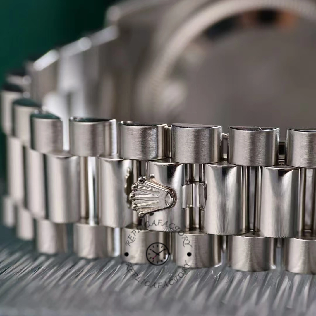 Rolex Day Date 118346 Blue Diamond Dial Platinum 36mm Unisex Replica Watch