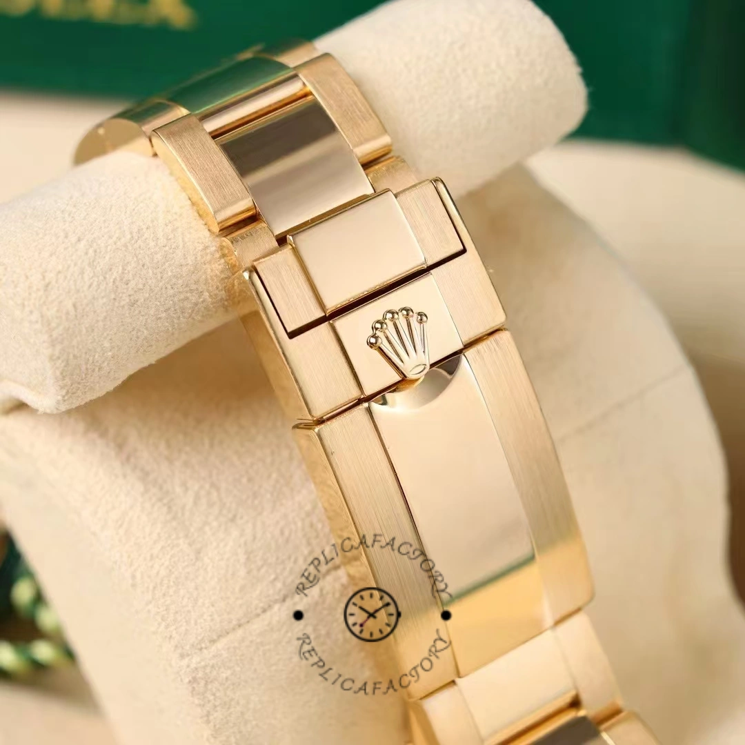 Rolex Daytona 116508 Yellow Gold Black Dial 40MM Mens Replica Watch