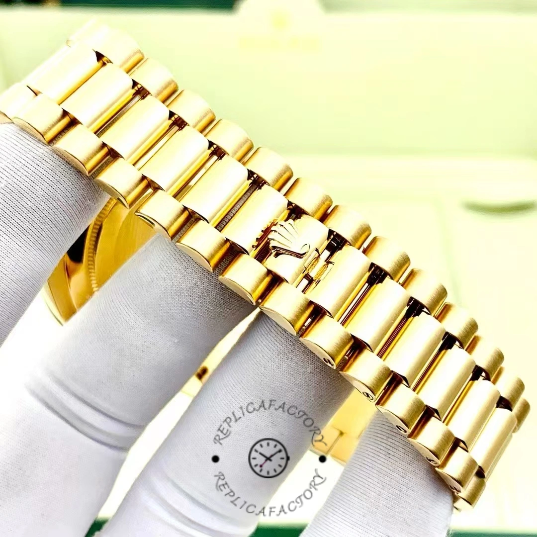 Rolex Day-Date 218238 Champagne Ruby Dial Yellow Gold 41MM Mens Replica Watch