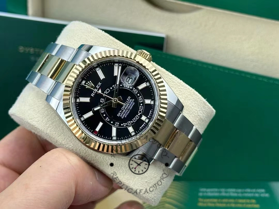 Rolex Sky Dweller 42 Yellow Rolesor Black Dial Oyster M336933 0003