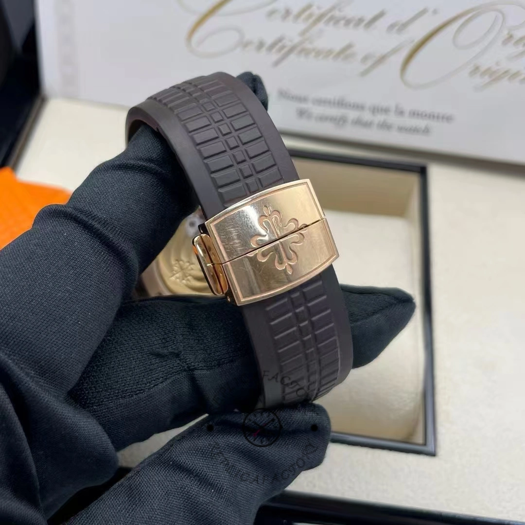 Replica Patek Philippe Aquanaut 5167R 001