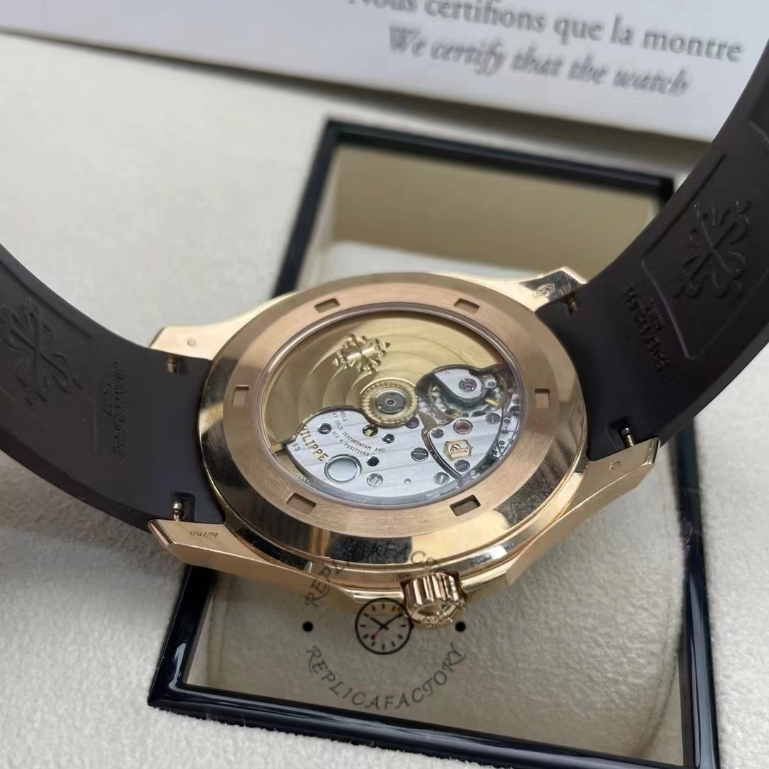 Replica Patek Philippe Aquanaut 5167R 001